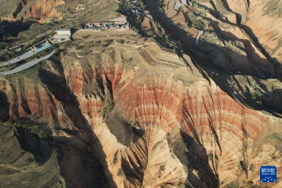 夏天不开空调开车真的能省油吗？