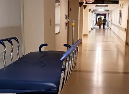 超10万人在等待手术中去世！加拿大医疗系统亮红灯