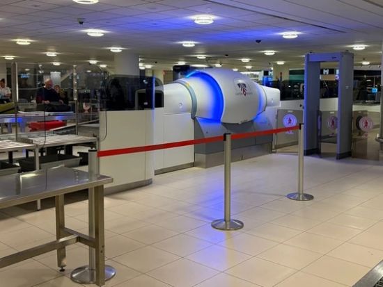 加拿大机场安检升级：不用掏电脑、不用倒液体，速度快一倍！