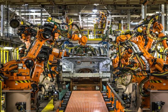 卡尼与中国签电动车协议提前通知特朗普：加拿大欲“弯道超车”