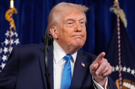 特朗普称加国与中国做生意，中国将在第一年内“吞掉”加拿大