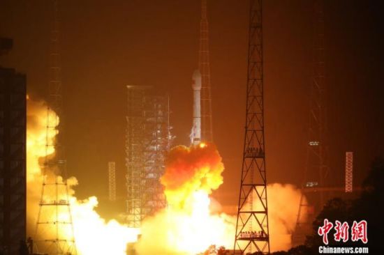 中国成功发射陆地探测四号01星