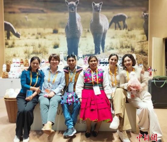 跨越太平洋的“羊驼奇迹”