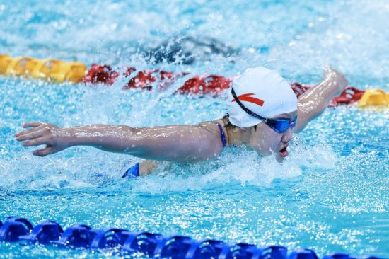 中国游泳公开赛：唐钱婷两次刷新奥运新增项目亚洲纪录
