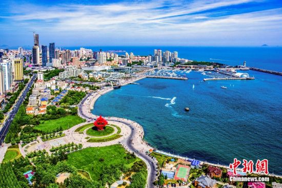 人这一辈子，一定要到山东戏一次水！