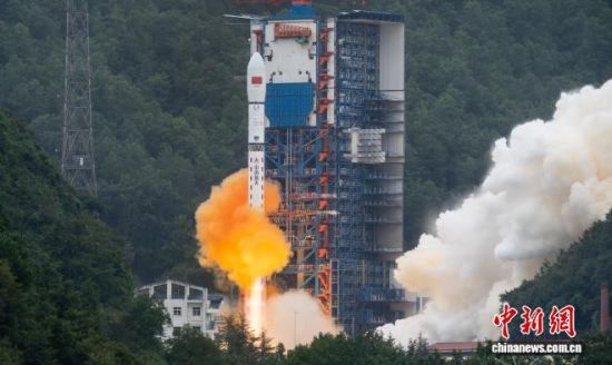 中国再添“百发”火箭 长二丁火箭三十余载百战百胜