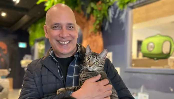 市议员费必得获绿党提名参选温哥华市长