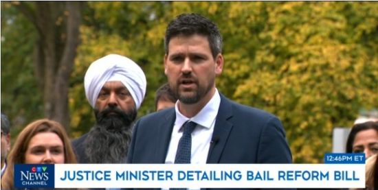 动真格！加拿大自由党推出80项刑法改革，收紧保释、加重刑罚！